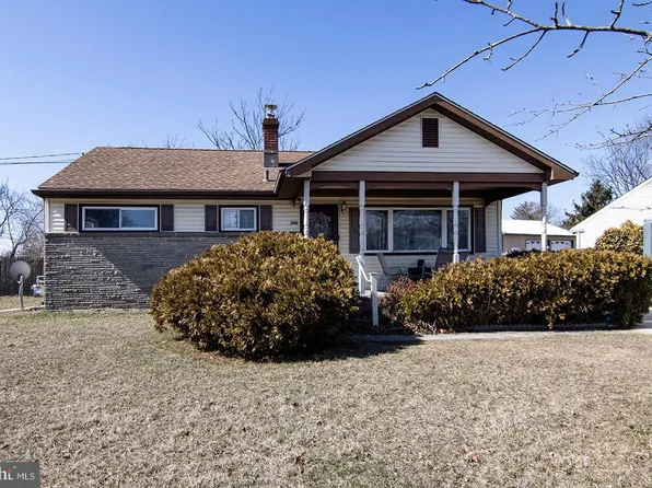 200 Moldoff Rd, Glassboro, NJ 08028