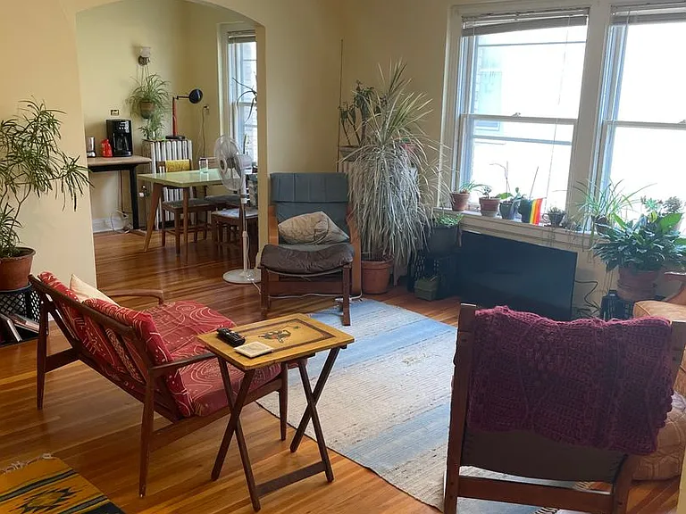 Taylor Apartments — Photo 14