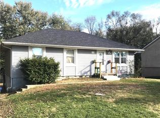 129 NE 981st, Knob Noster, MO 65336
