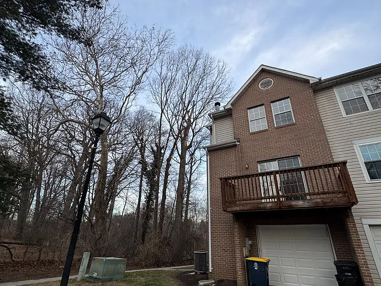 4641 Deepwood Ct #102C — Photo 2