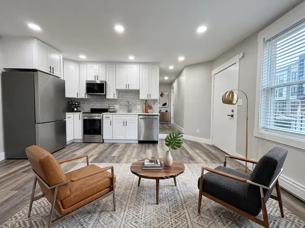 1719 Pearl St #1, Boulder, CO 80302