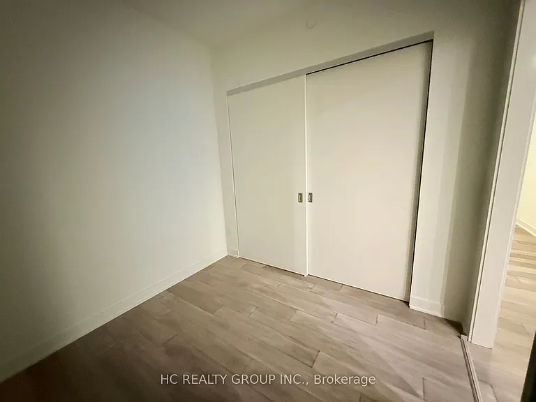 11 Yorkville Ave #1507 — Photo 7