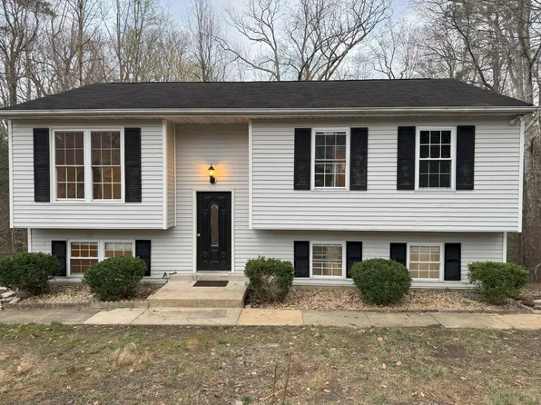 2036 Yew Ct, Saint Leonard, MD 20685