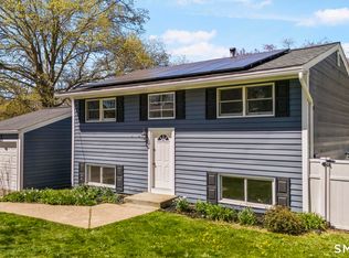 12 Garden Court, Groton, CT 06355