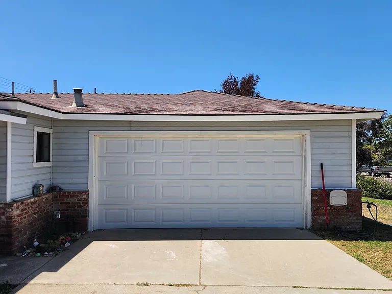 Primrose Ln — Photo 17
