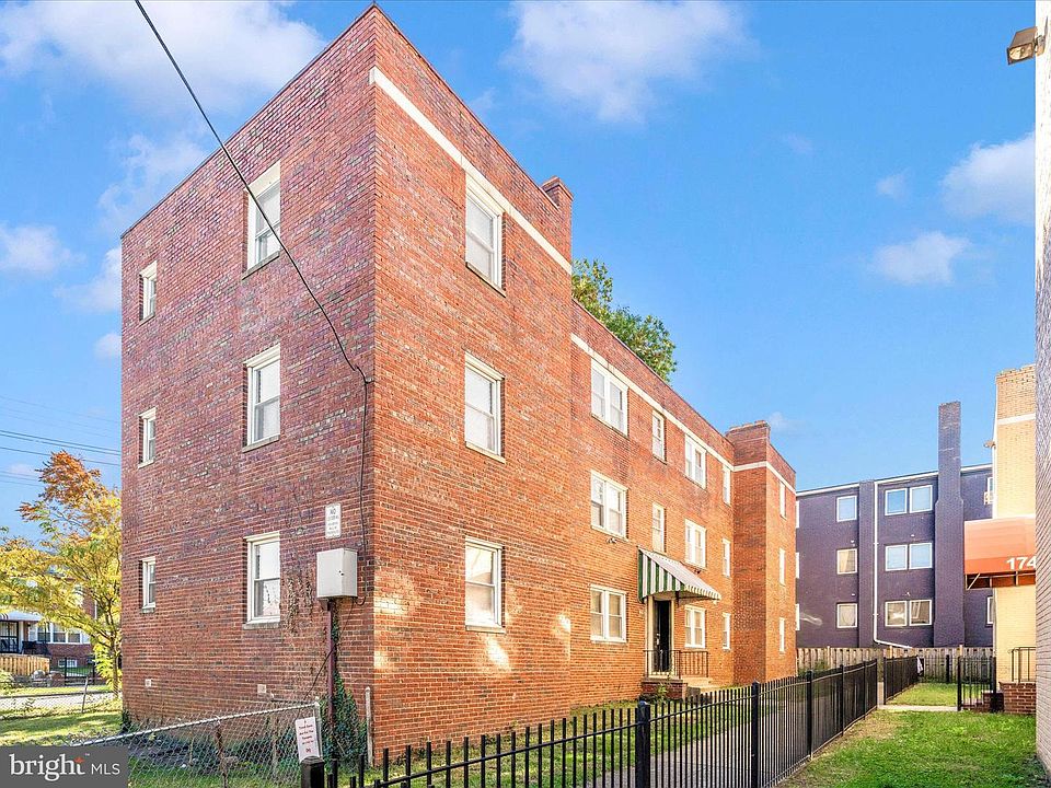 1st image of 1745 T St SE