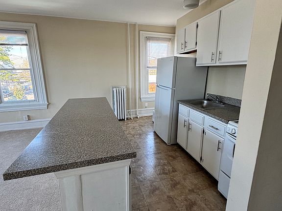 Side view of kitchen