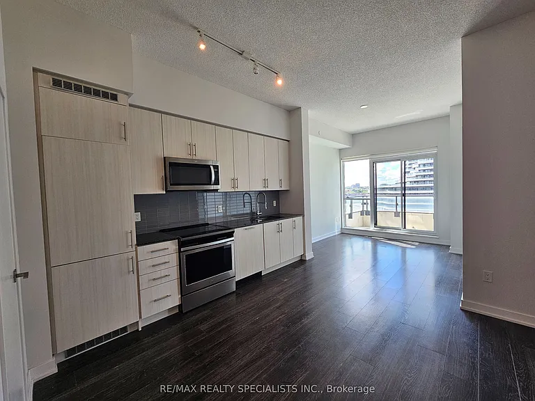 4085 Parkside Village Dr #703 — Photo 3