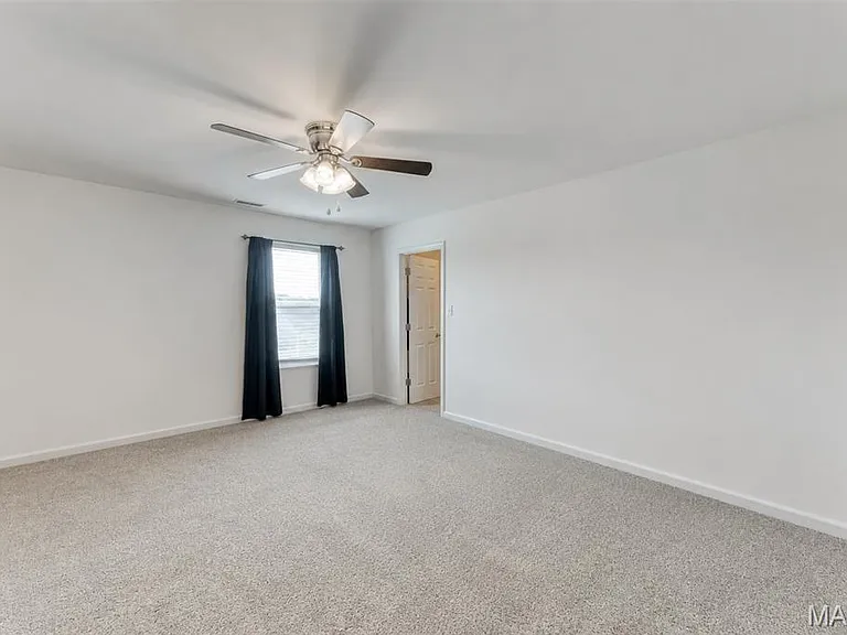 1824 English Oak Dr — Photo 13