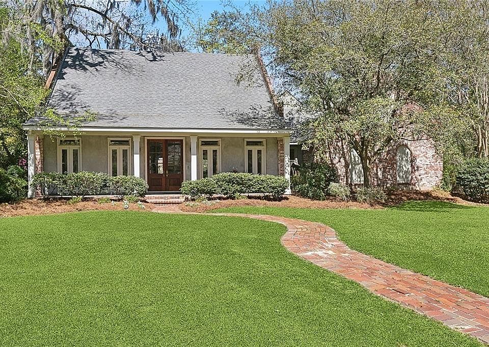 1st image of 52 Magnolia Ridge Dr