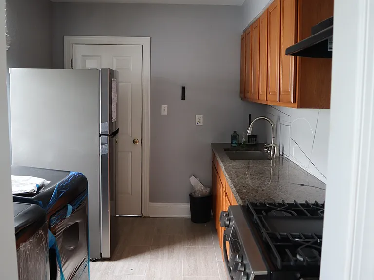 6001 Mandeville St — Photo 2