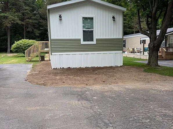 9236 Elsie Ave, Bear Lake, MI 49614