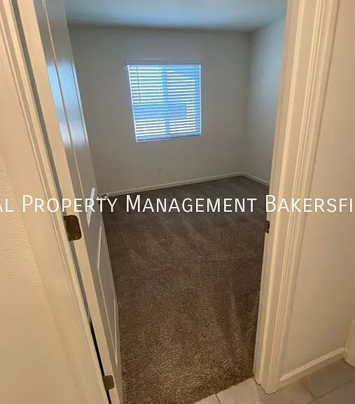 6000 Whaleback Ave — Photo 9