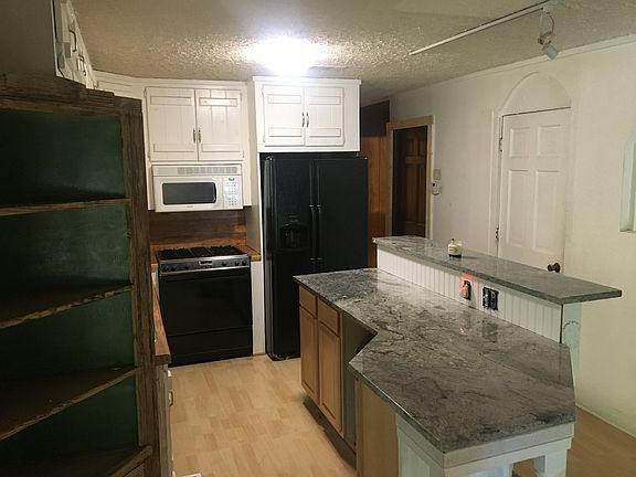 New granite in kitchen 