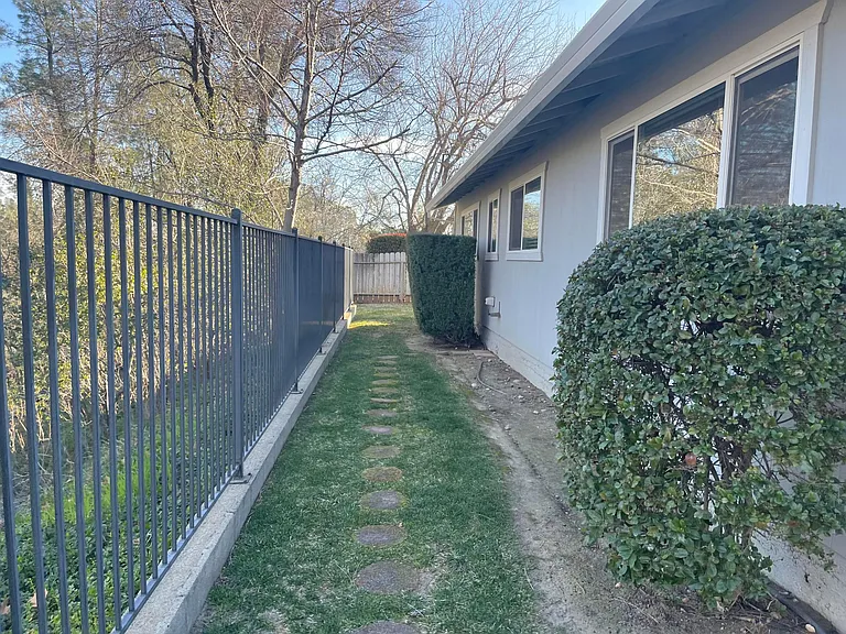 4350 Melody Ln — Photo 9