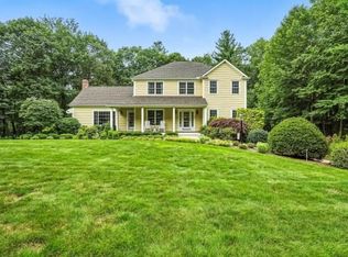 8 Miscoe Hill Rd, Upton, MA 01568