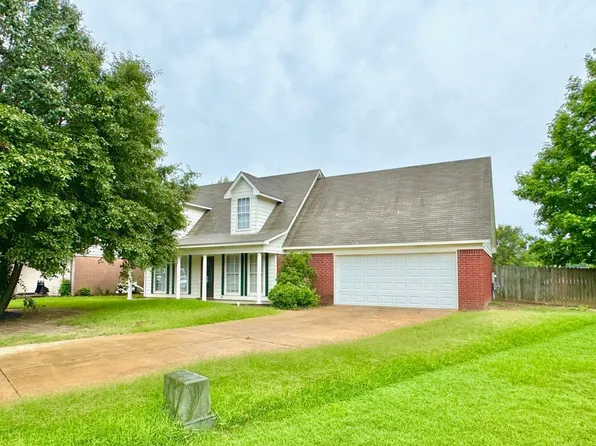 1155 Sir Doyle Cv, Southaven, MS 38671