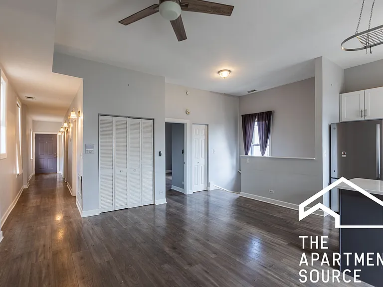 3216 W Augusta Blvd #3 — Photo 3