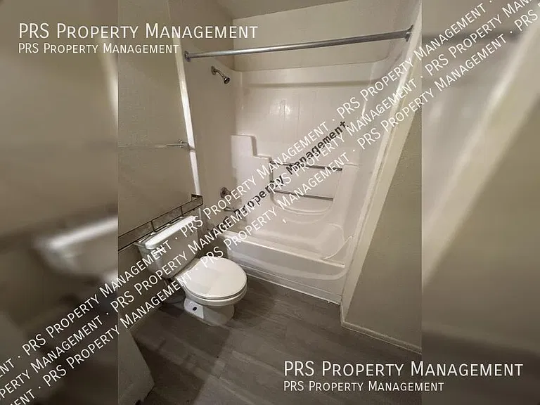 5309 S River Dr — Photo 17