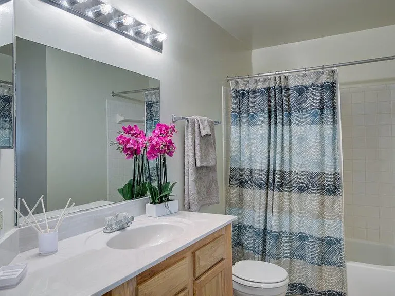 The Apartments at Diamond Ridge — Photo 8
