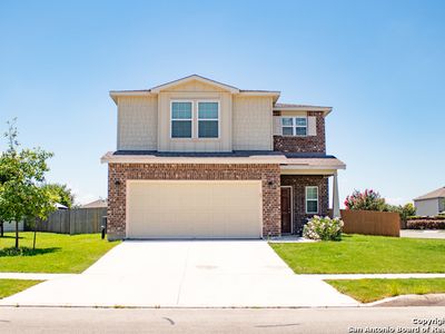 300 Lonestar Gait, Selma, TX, 78154