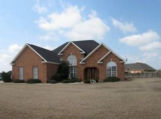 110 Orchard Park Dr, Byron, GA 31008