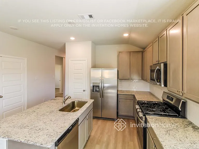 11612 Descent Dr — Photo 5