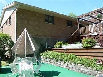 5th image of 3182 Mary Jane Dr