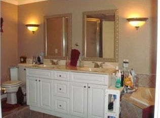 231 Battlewood Dr, Fort Oglethorpe, GA 30742