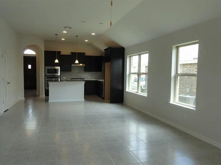 5672 Corsica Loop — Photo 11