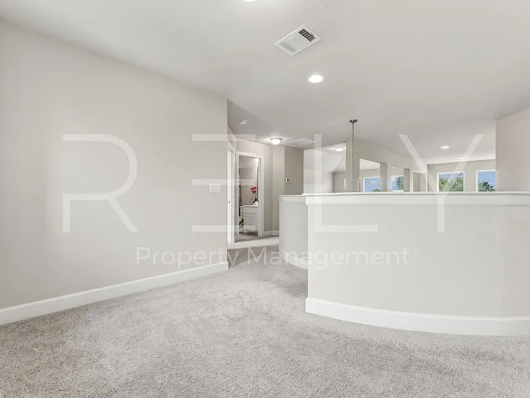240 Cross Timbers Dr — Photo 34