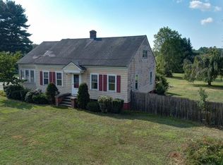 982 Granville Rd, Westfield, MA 01085