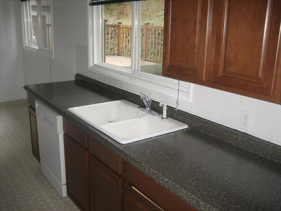1st image of 6106 Nyanza Park Dr SW