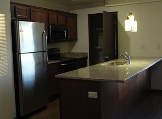 1032 Newton Rd APT 6, Iowa City, IA 52246