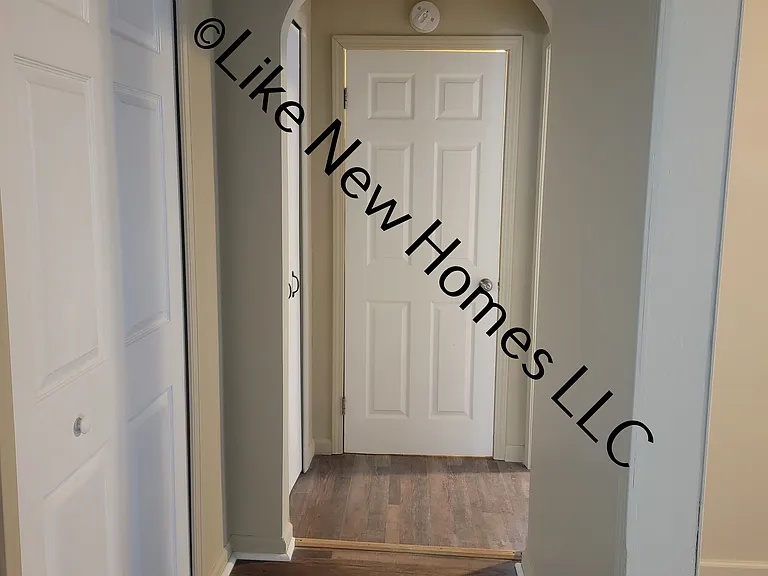 5448 Silverton Dr — Photo 6