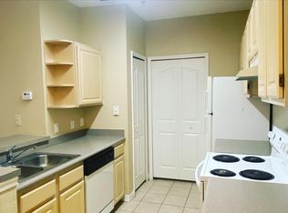 5805 Legacy Crescent Pl #300, Riverview, FL 33578
