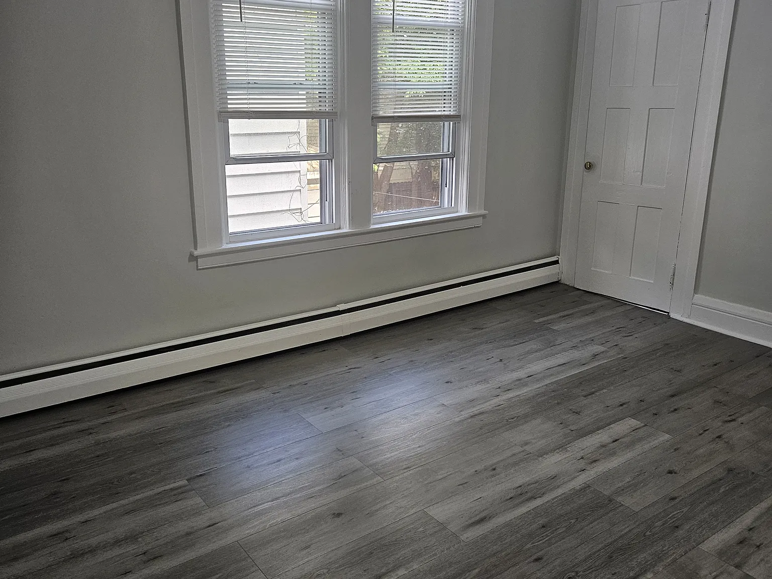 1 bed, 700 sqft, $1,600 — Photo 3