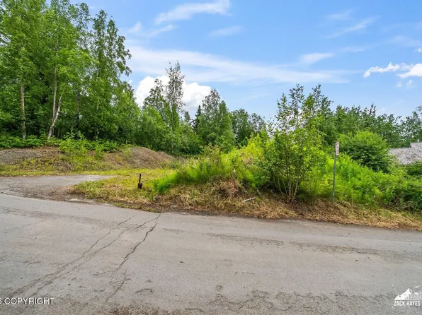 1628 W 10th Ave, Anchorage, AK 99501