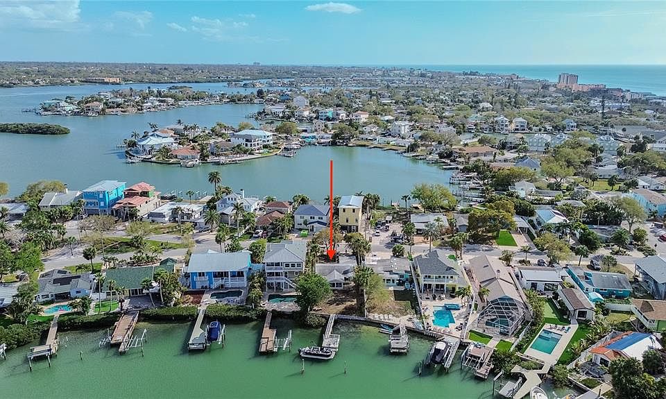 1st image of 412 20th Ave