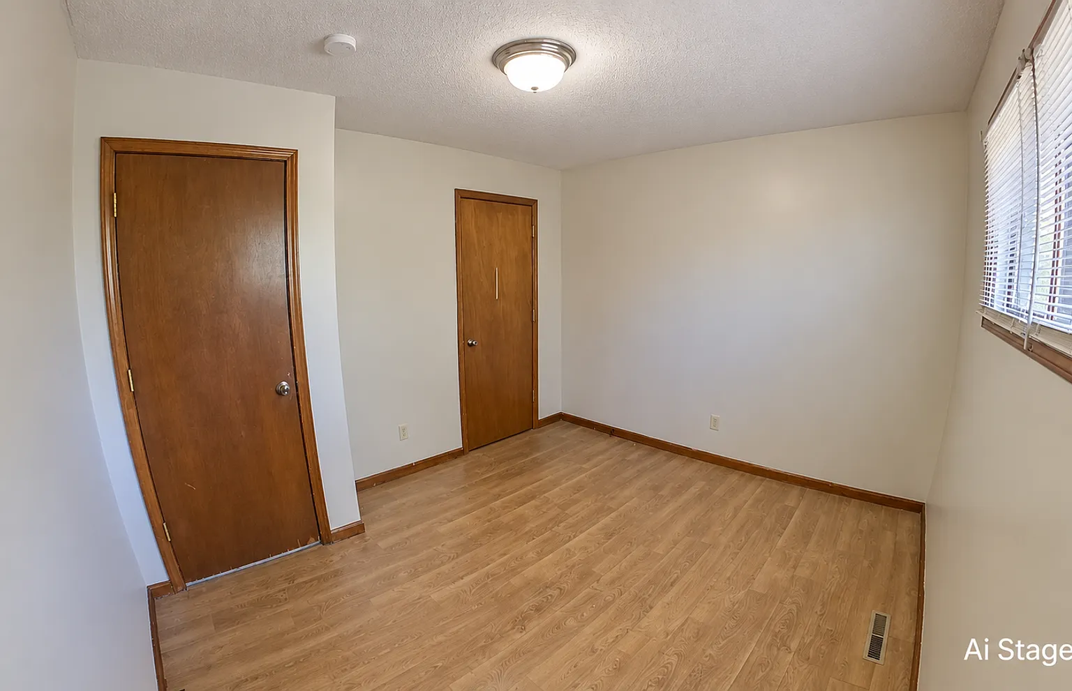Great Location + HUGE Back Deck + Bonus Living Room + Pet Friendly + Washer and Dryer Included! A... — Photo 4