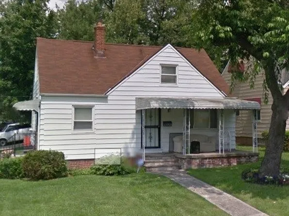 19203 Nitra Ave, Maple Heights, OH 44137