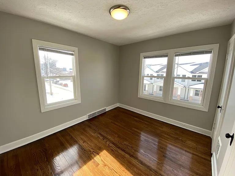 4339 Wakeley — Photo 5