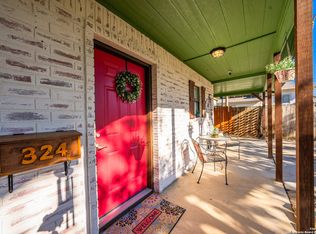 324 Ross St, Kerrville, TX 78028