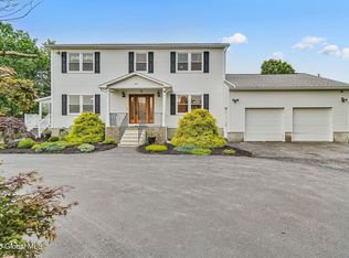 300 Scotch Ridge Rd, Schenectady, NY 12306
