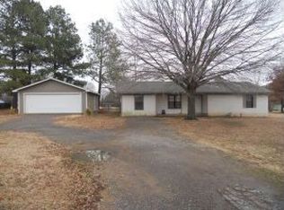 192 E Tucker Rd, Pottsville, AR 72858