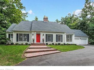 5 Glenmore Dr, Middletown, CT 06032