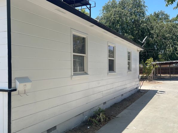 1322 Catalpa Way