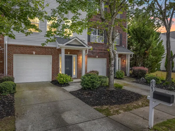 425 Woodbark Ct, Mauldin, SC 29662