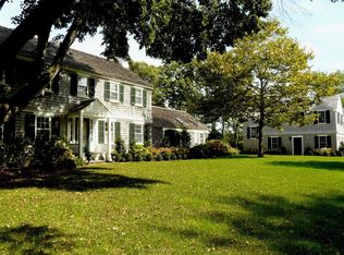 17 Braleys Way, Edgartown, MA 02539