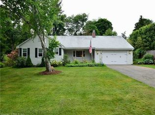 69 Glenwood Rd, West Hartford, CT 06107